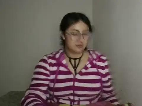 Snapshot of Mar_00c chatting on 17, 10, 2025 Mar 00c online show from 17, 10, 2025