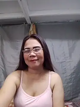 Snapshot of erma_joy chatting on 4, 5, 2026 erma joy online show from 4, 5, 2026
