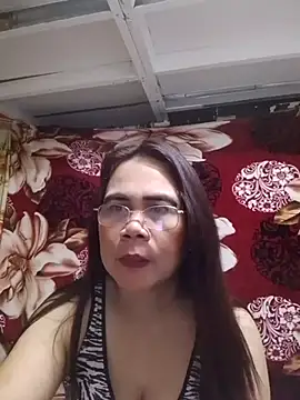 Snapshot of erma_joy chatting on 13, 5, 2026 erma joy online show from 13, 5, 2026