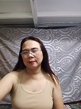 Snapshot of erma_joy chatting on 5, 6, 2026 erma joy online show from 5, 6, 2026