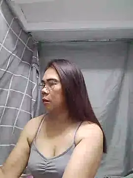 Snapshot of erma_joy chatting on 9, 5, 2026 erma joy online show from 9, 5, 2026