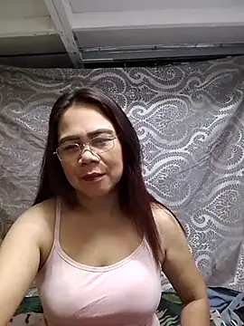 Snapshot of erma_joy chatting on 30, 5, 2026 erma joy online show from 30, 5, 2026