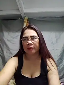 Snapshot of erma_joy chatting on 2, 5, 2026 erma joy online show from 2, 5, 2026