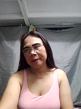 Snapshot of erma_joy chatting on 7, 5, 2026 erma joy online show from 7, 5, 2026