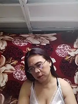 Snapshot of erma_joy chatting on 18, 5, 2026 erma joy online show from 18, 5, 2026