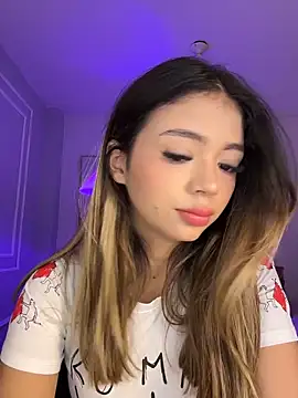 HoneyMollyX online show from 19, 3, 2026