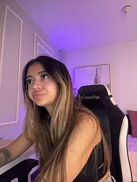 HoneyMollyX online show from 13, 2, 2026