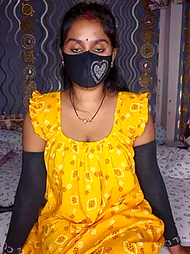 Sweet-Maddlina online show from 3, 11, 2025