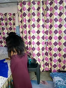 Sweet-Maddlina online show from 9, 4, 2026