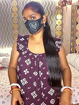 Sweet-Maddlina online show from 9, 11, 2025