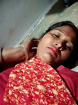 Hot hat online show from 18, 10, 2025