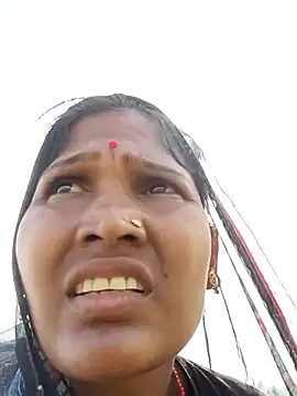 Hot hat online show from 17, 10, 2025