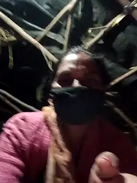 Hot hat online show from 4, 12, 2025