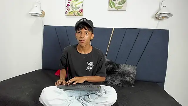 Snapshot of ryder_cum23 chatting on 11, 11, 2025 ryder cum23 online show from 11, 11, 2025