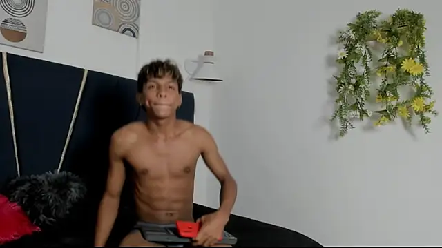 Snapshot of ryder_cum23 chatting on 28, 10, 2025 ryder cum23 online show from 28, 10, 2025