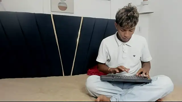 Snapshot of ryder_cum23 chatting on 24, 10, 2025 ryder cum23 online show from 24, 10, 2025