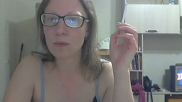 Tavriona online show from 24, 4, 2026