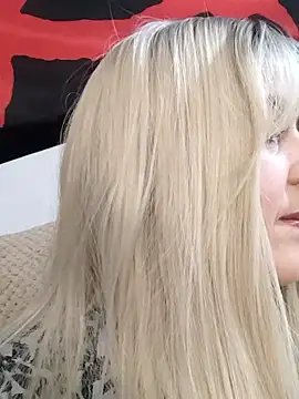 Amelialove42 online show from 18, 1, 2026