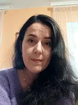 Snapshot of Amelialove42 chatting on 9, 10, 2025 Amelialove42 online show from 9, 10, 2025