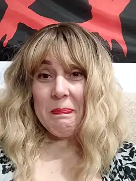 Amelialove42 online show from 10, 3, 2026