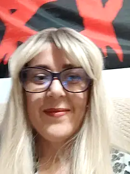 Amelialove42 online show from 7, 1, 2026