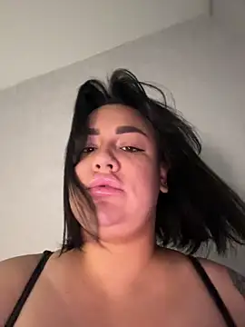 SwittieKendra online show from 5, 11, 2025