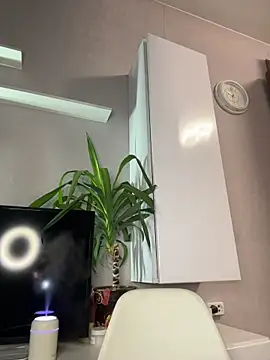 SwittieKendra online show from 8, 11, 2025