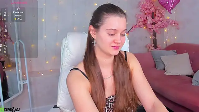 Snapshot of Renesmy_Black chatting on 25, 2, 2026 Renesmy Black online show from 25, 2, 2026