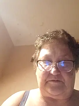 Snapshot of Katherine735 chatting on 14, 5, 2026 Katherine735 online show from 14, 5, 2026