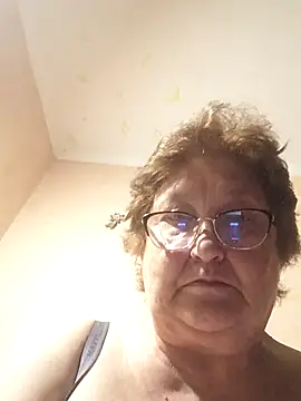 Snapshot of Katherine735 chatting on 11, 7, 2026 Katherine735 online show from 11, 7, 2026