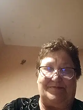 Snapshot of Katherine735 chatting on 8, 5, 2026 Katherine735 online show from 8, 5, 2026