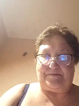 Snapshot of Katherine735 chatting on 19, 5, 2026 Katherine735 online show from 19, 5, 2026