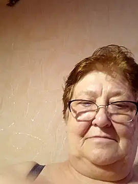 Snapshot of Katherine735 chatting on 8, 6, 2026 Katherine735 online show from 8, 6, 2026