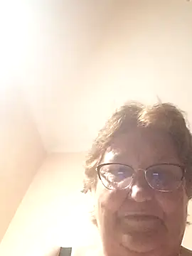 Snapshot of Katherine735 chatting on 22, 7, 2026 Katherine735 online show from 22, 7, 2026