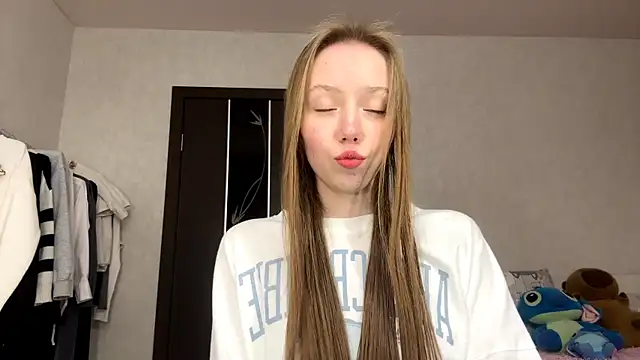 AntoniaMoravick online show from 20, 11, 2025