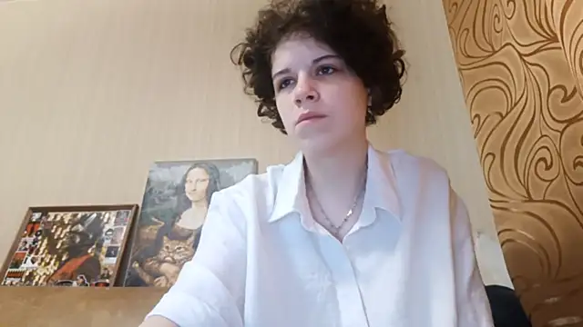 Snapshot of JesseniaHanney chatting on 19, 10, 2025 JesseniaHanney online show from 19, 10, 2025