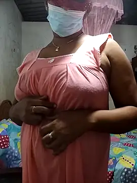 Snapshot of HarshiStar7 chatting on 27, 10, 2025 HarshiStar7 online show from 27, 10, 2025