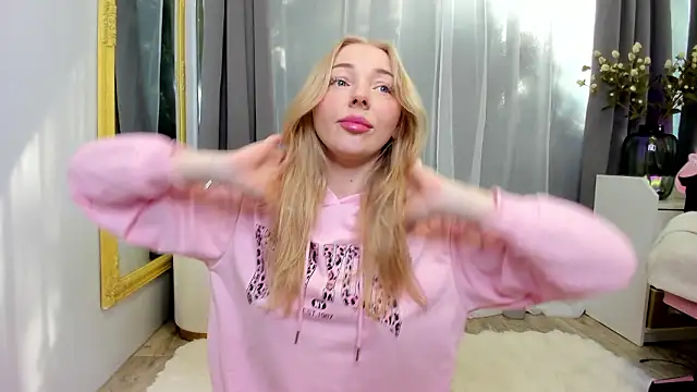 SundyRose online show from 3, 3, 2026