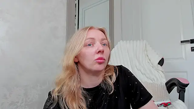 Snapshot of SundyRose chatting on 6, 6, 2026 SundyRose online show from 6, 6, 2026