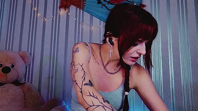 ArianaLight online show from 10, 7, 2026