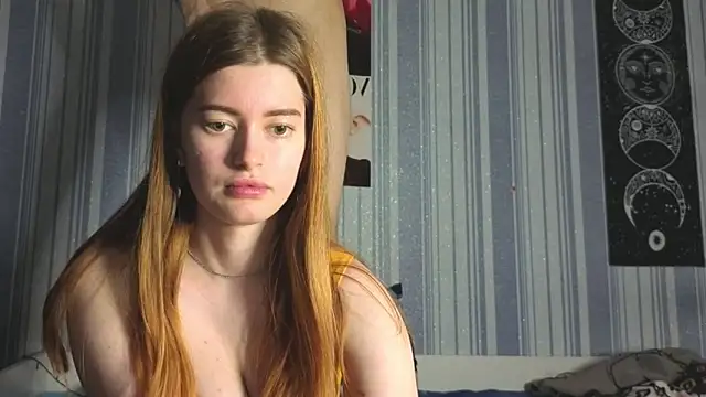 EmiliaCouple online show from 19, 4, 2026