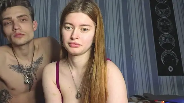 EmiliaCouple online show from 20, 4, 2026