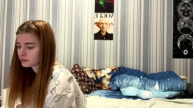 EmiliaCouple online show from 29, 3, 2026