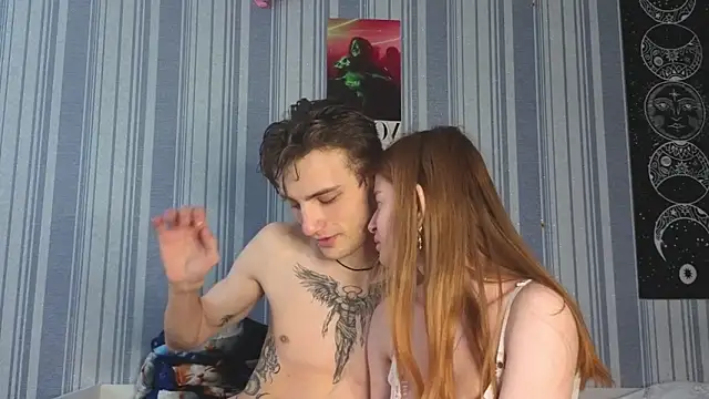 EmiliaCouple online show from 22, 4, 2026