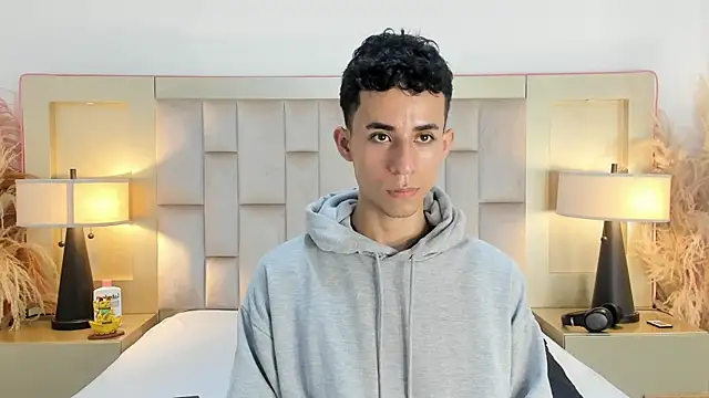 Zahir Ashar online show from 1, 4, 2026