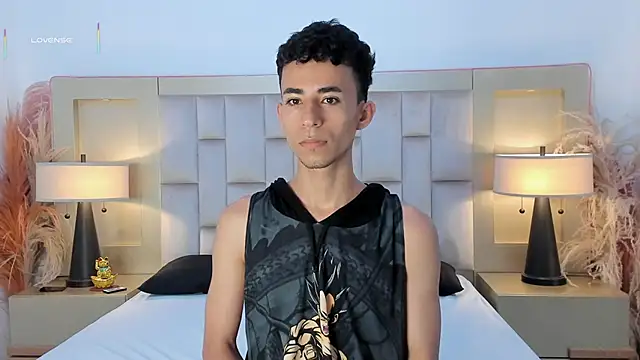 Zahir Ashar online show from 15, 4, 2026