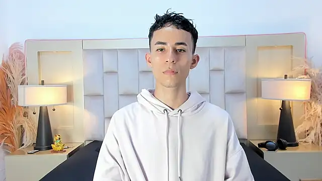 Zahir Ashar online show from 10, 4, 2026