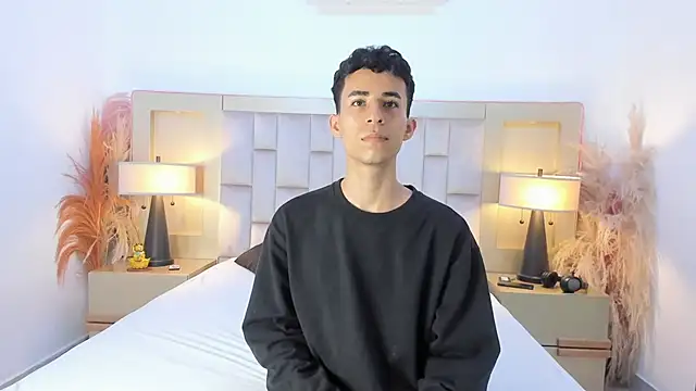 Zahir Ashar online show from 23, 4, 2026