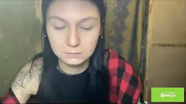 Snapshot of ArianeBhayani chatting on 28, 11, 2025 ArianeBhayani online show from 28, 11, 2025