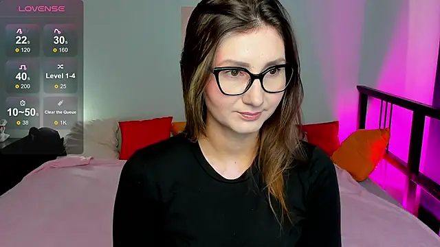 Snapshot of NikkiKiss__ chatting on 19, 10, 2025 NikkiKiss online show from 19, 10, 2025